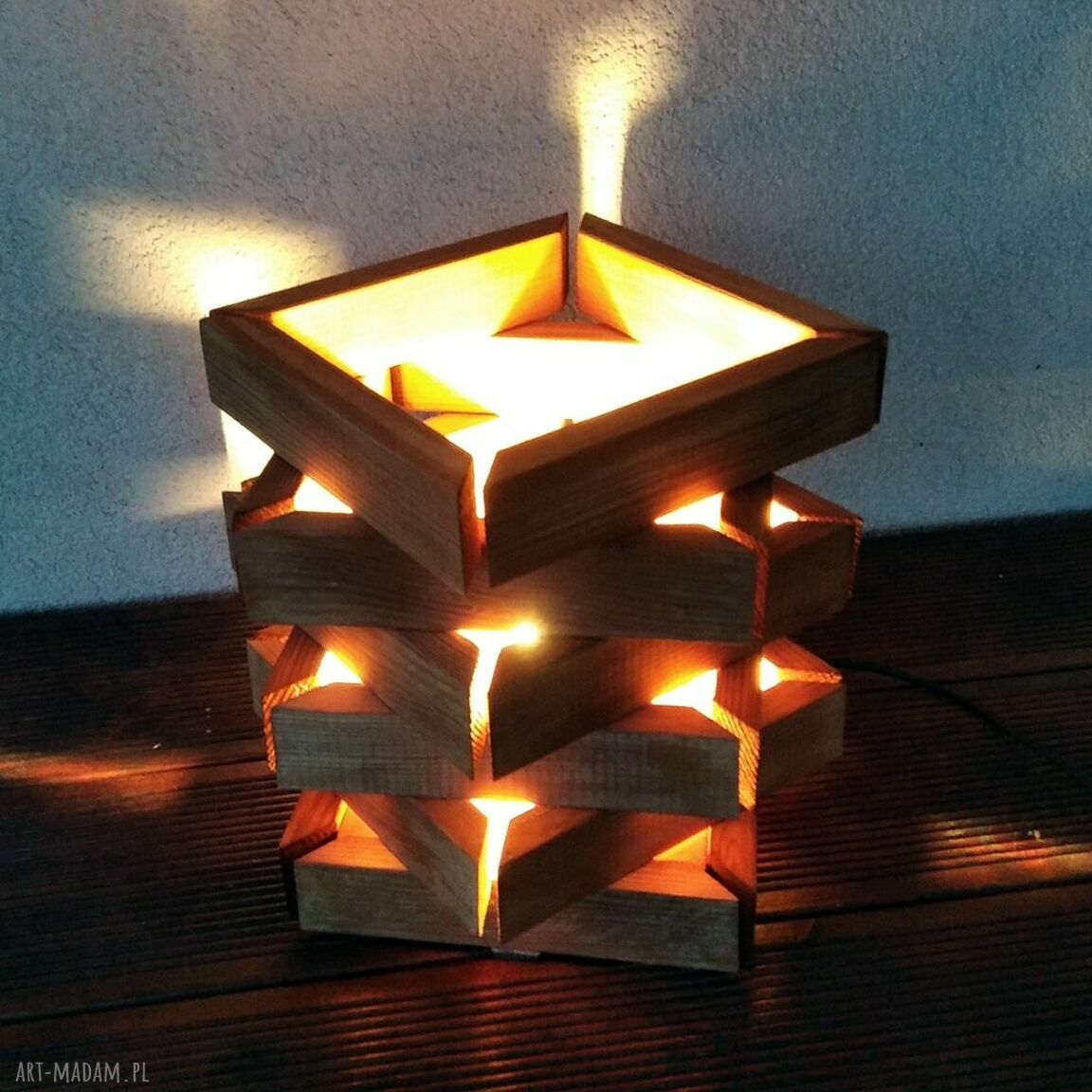 Lampa drewniana w kolorze olcha - ciepłe LED E27