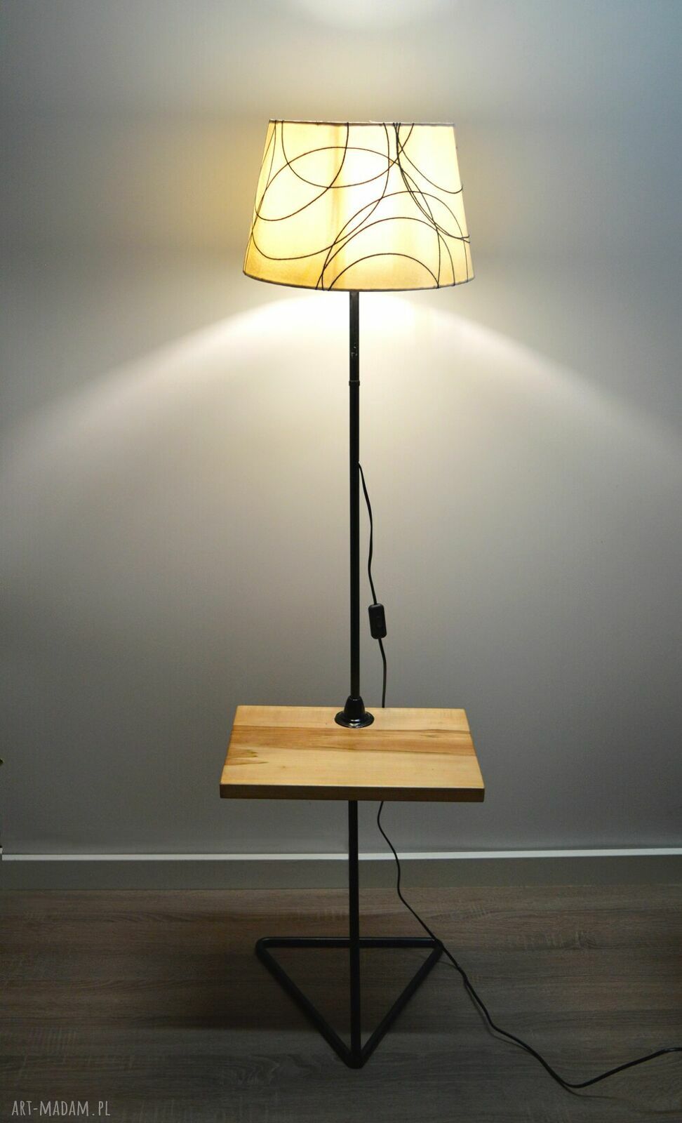 Lampa podłogowa hand made Loft - drewno, metal i klosz z recyclingu