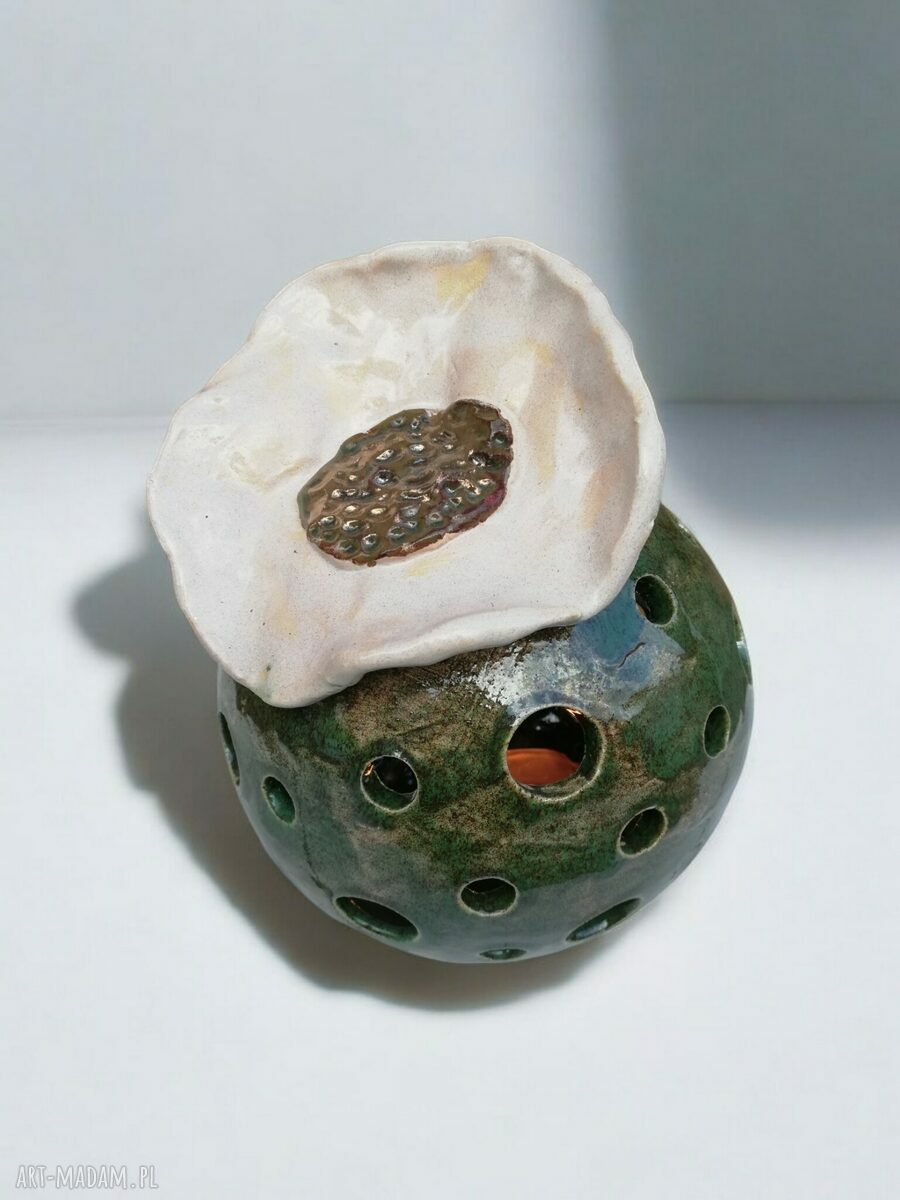 Lampion kominek aromaterapia - ceramiczna kula zapachowa ręcznie robiona (białe i zielone)