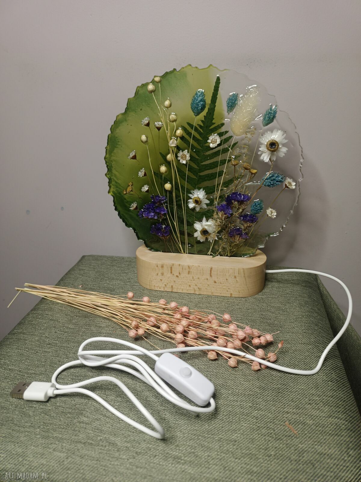 Lampka botaniczna z naturalnymi kwiatami LED - zasilanie USB