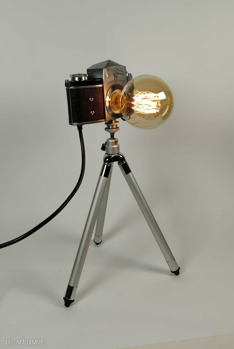 Lampka z aparatu fotograficznego - retro dekoracja do domu i biura