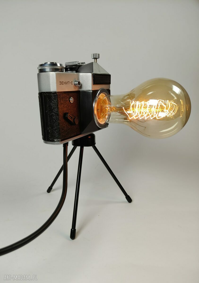 Retro lampka z aparatu fotograficznego - prezent dla fotografa lub fotografki