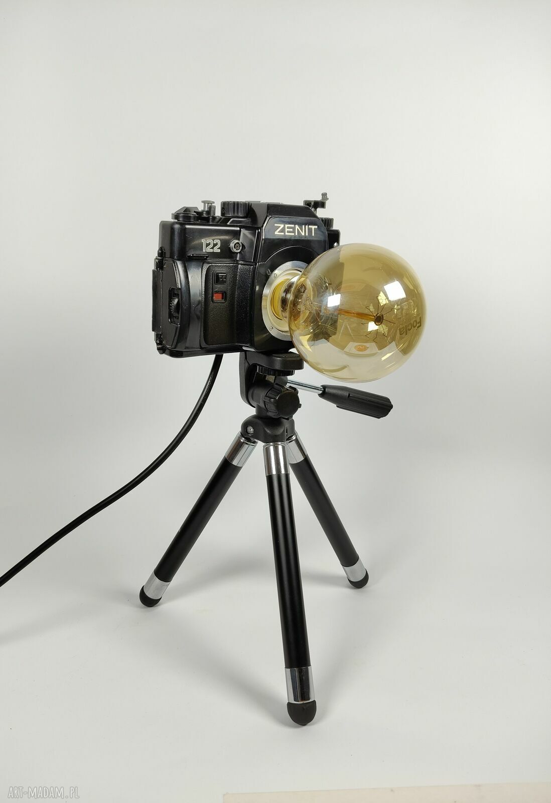 Lampka z aparatu - oryginalny prezent dla fotografa i fotografki