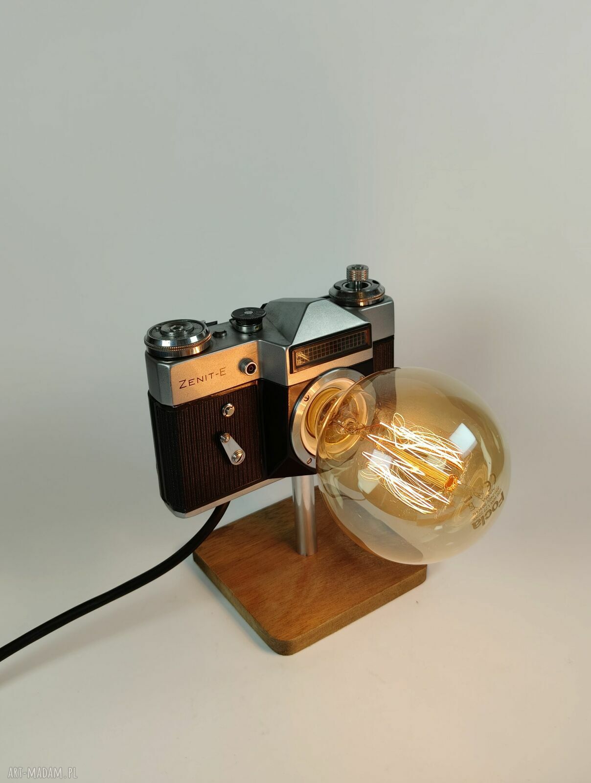 Oryginalna lampka z aparatu fotograficznego - prezent retro dla fotografa