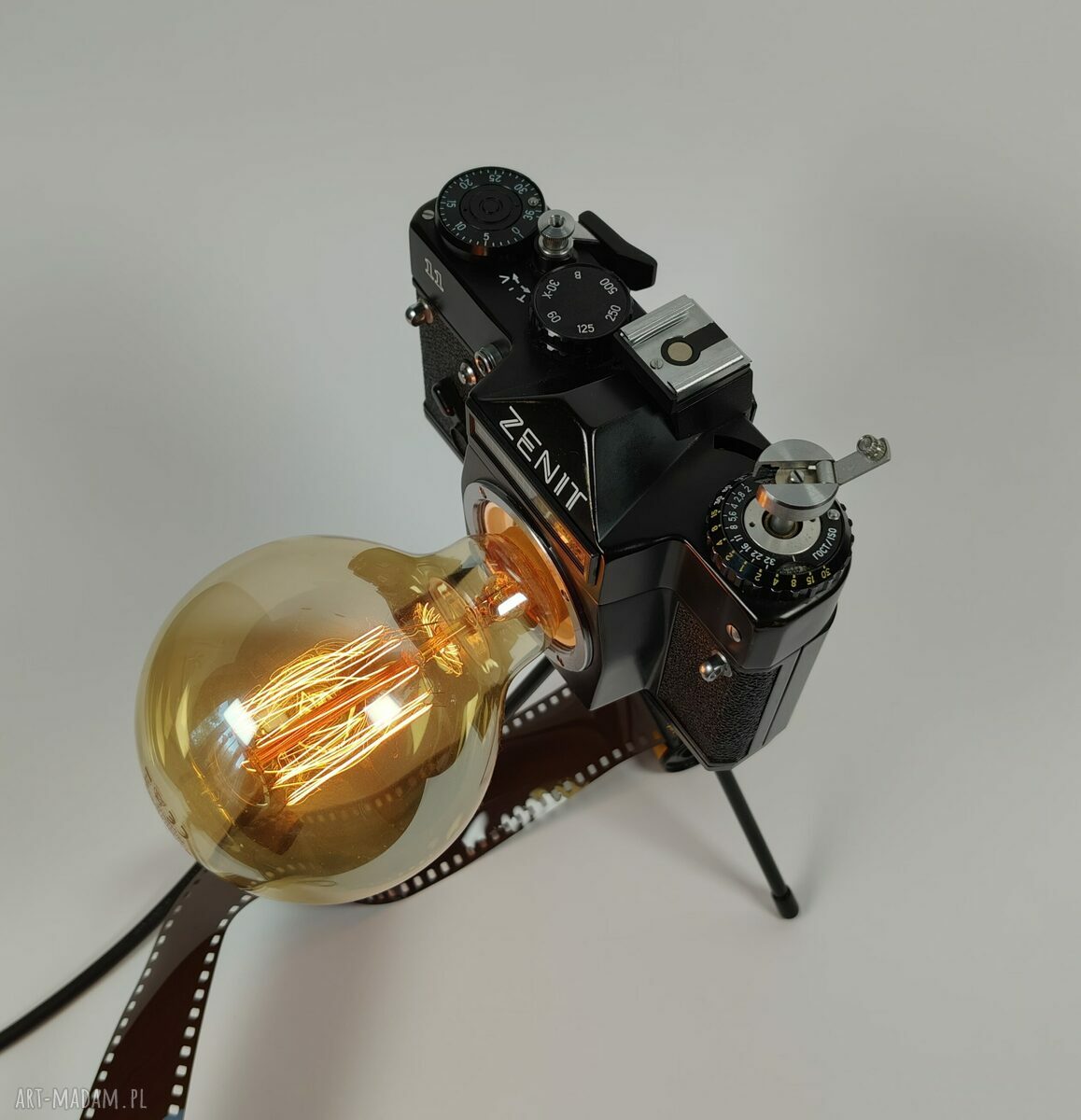 Lampka z aparatu fotograficznego w stylu retro - prezent dla fotograficzki