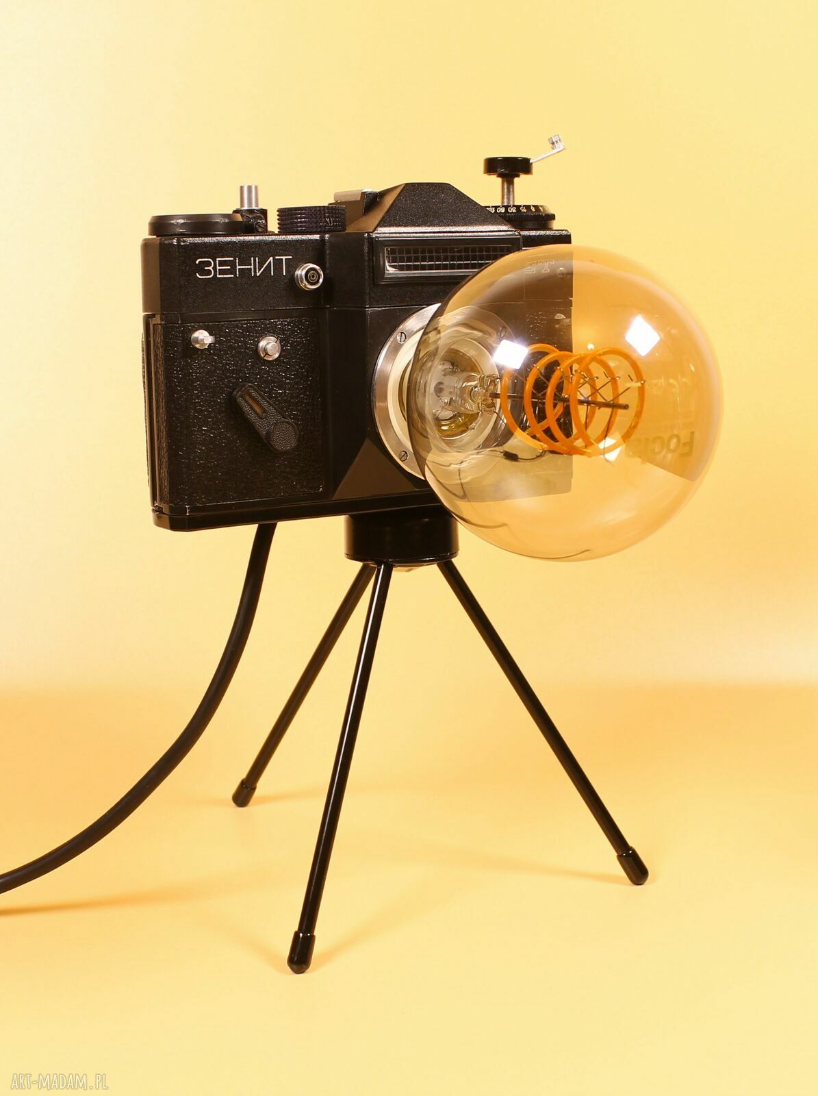Retro lampka z aparatu - oryginalny prezent dla fotografa i fotografki