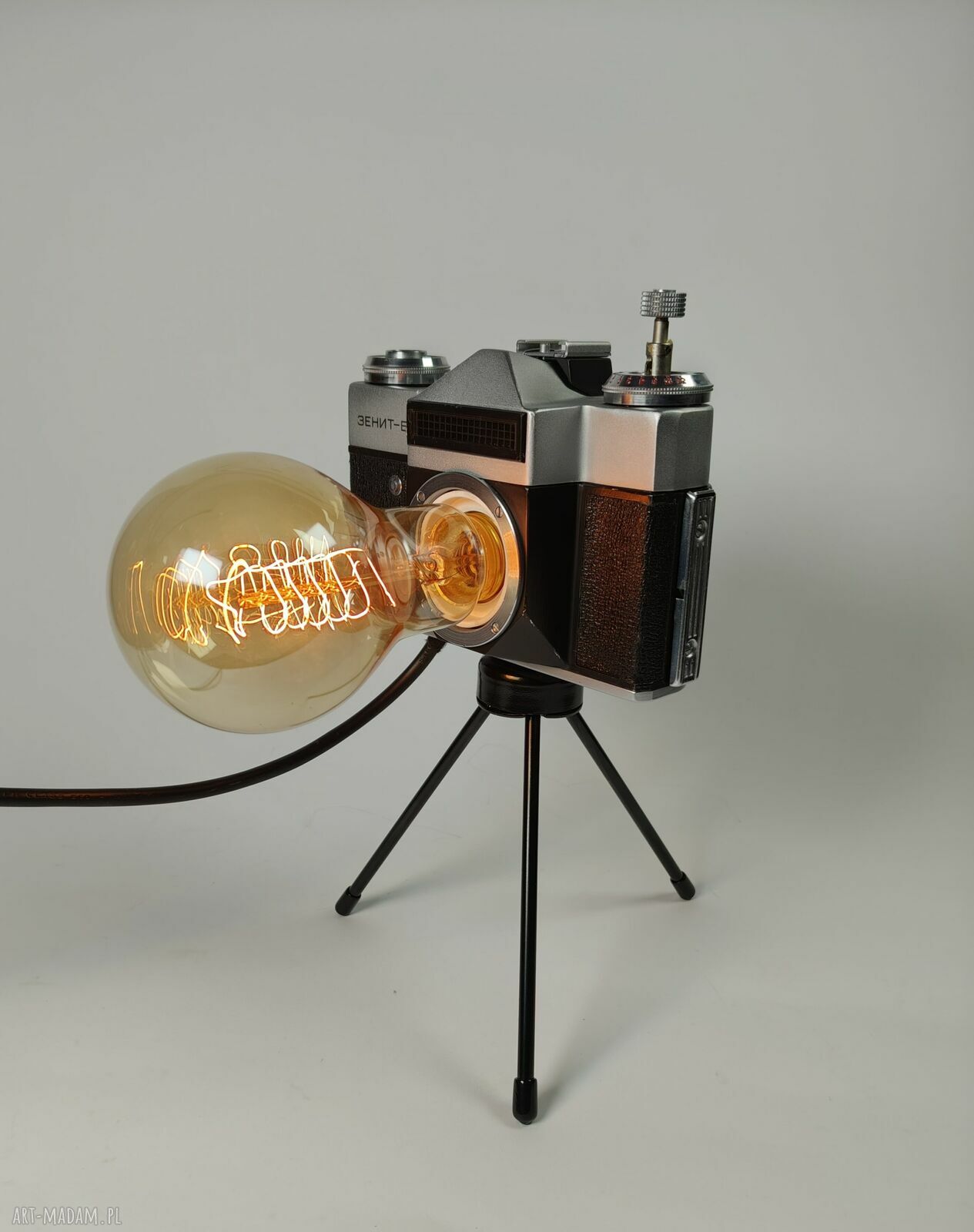 Retro lampka z aparatu fotograficznego - prezent dla fotografa lub fotografki