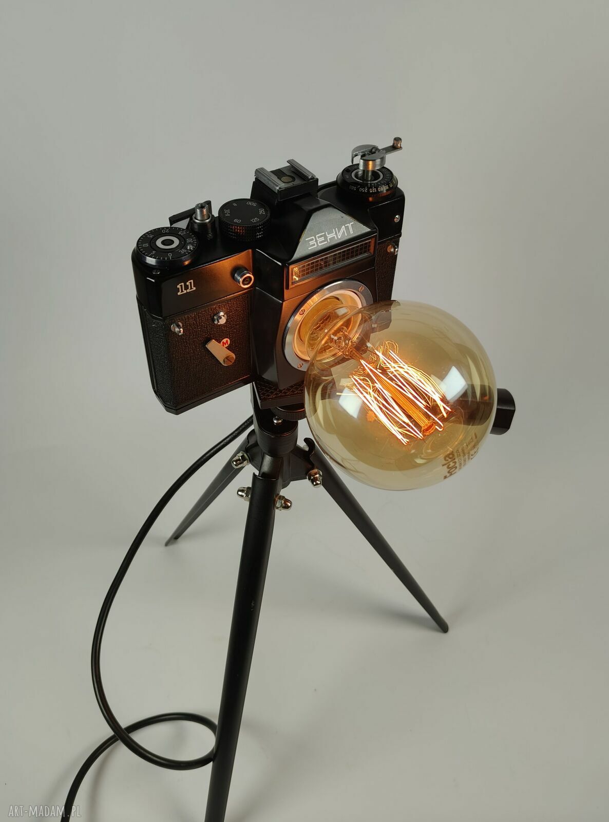 Lampka z aparatu fotograficznego - retro prezent dla fotografki