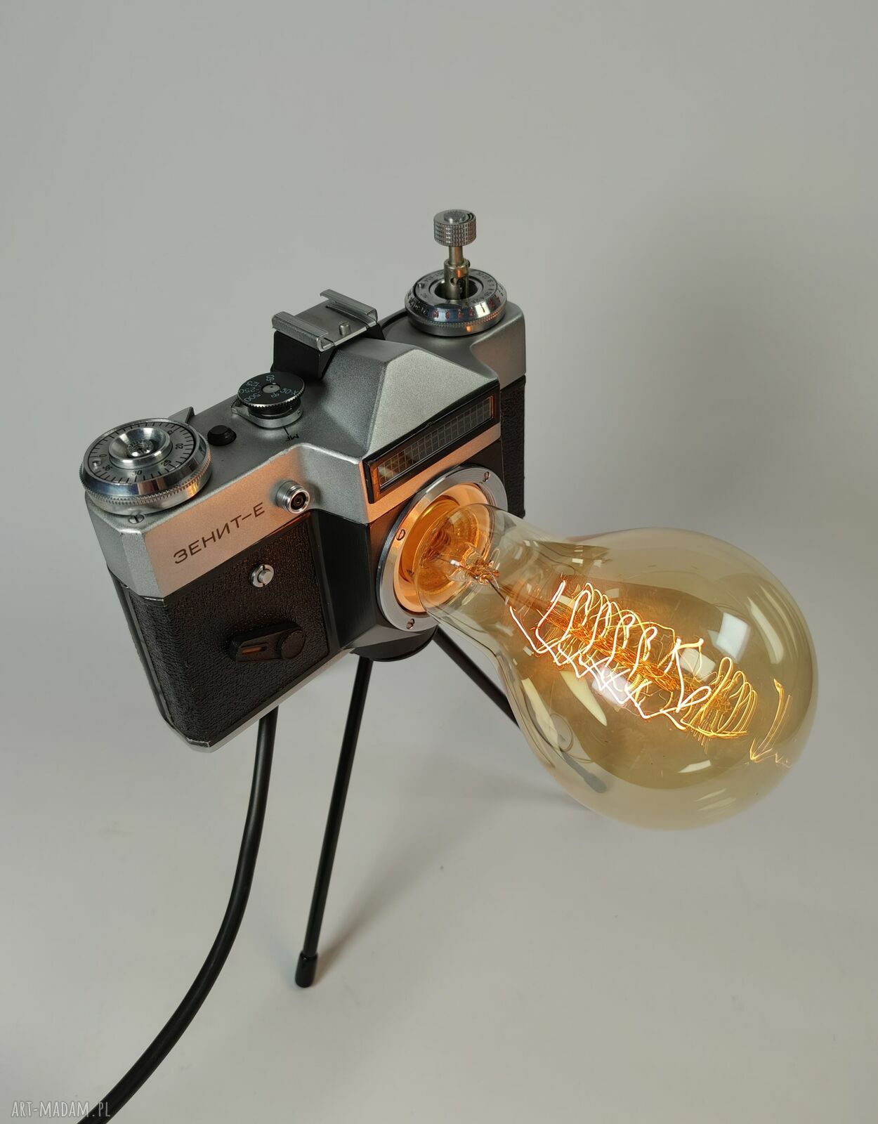 Retro lampka z aparatu fotograficznego - prezent dla fotografa lub fotografki