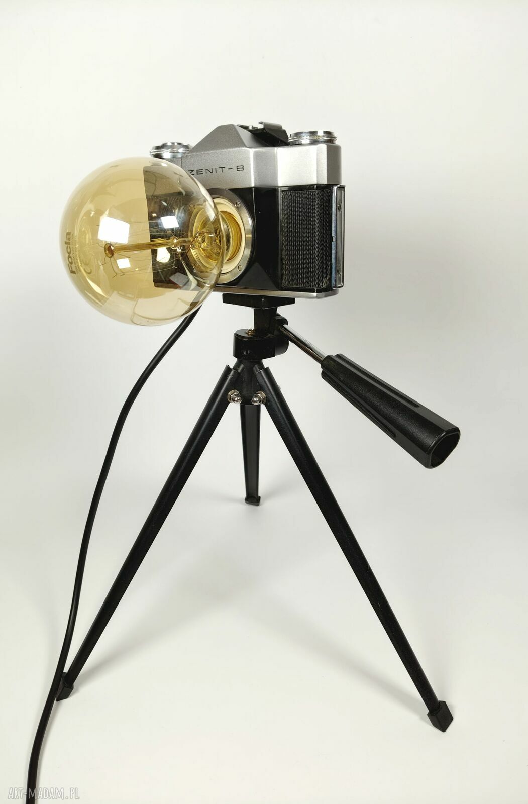 Lampka z aparatu fotograficznego - retro prezent dla fotografa