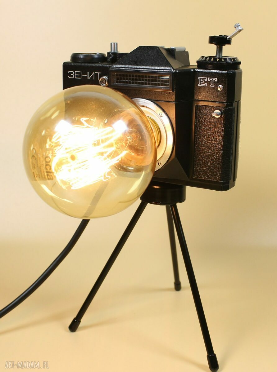 Retro lampka z aparatu - oryginalny prezent dla fotografa i fotografki