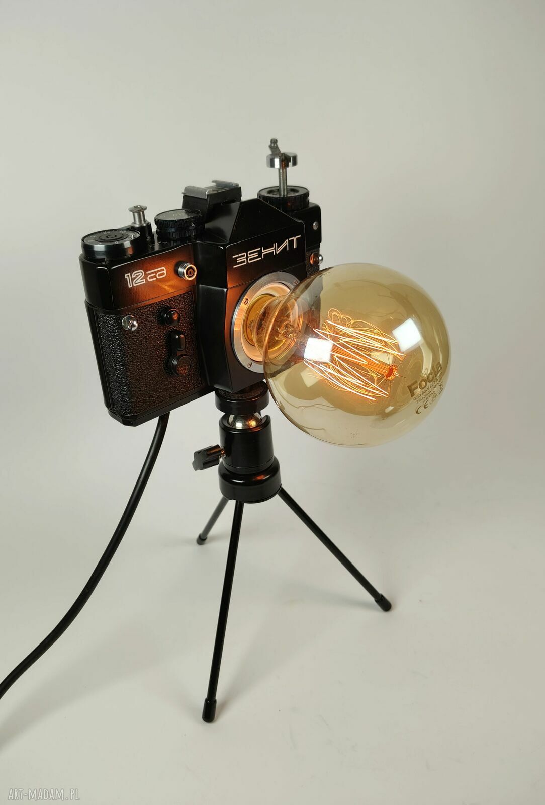 Lampka z aparatu fotograficznego - retro prezent dla fotografa i fotografki