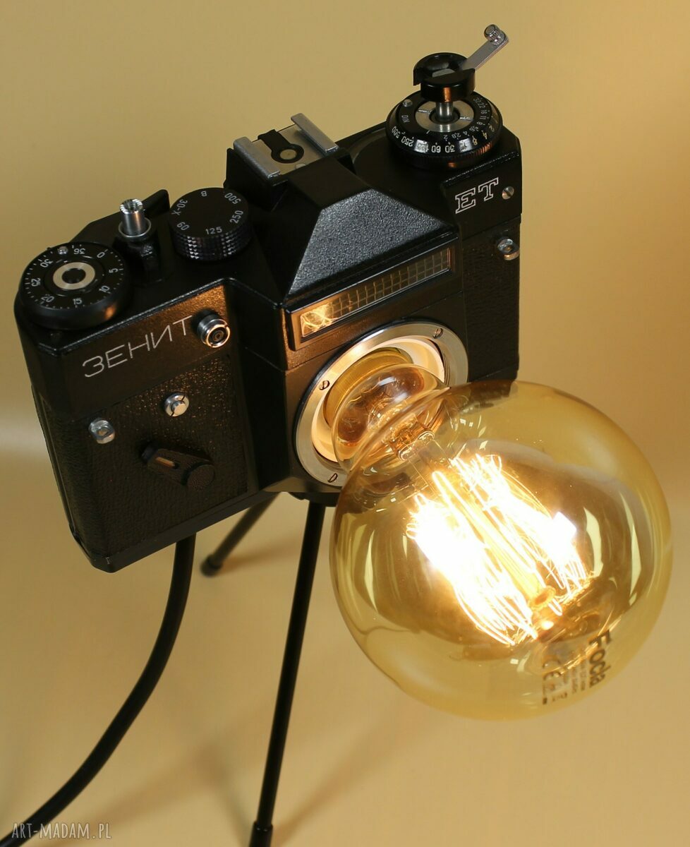 Retro lampka z aparatu - oryginalny prezent dla fotografa i fotografki