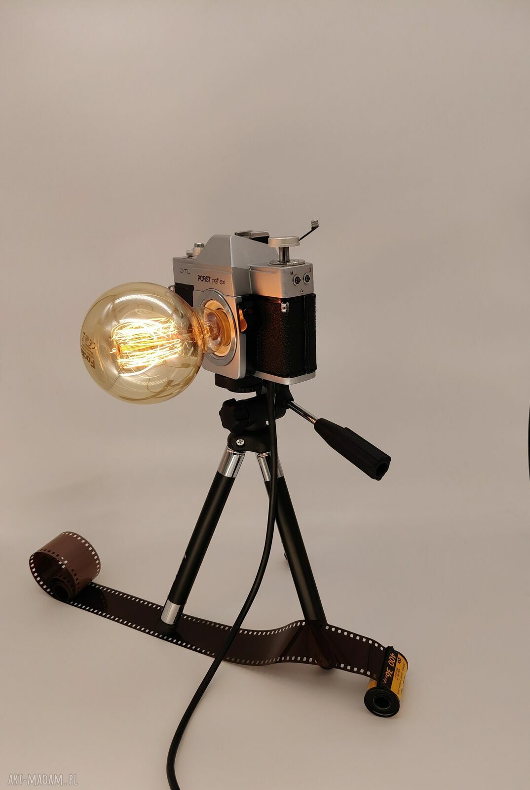 Lampka z aparatu retro - oryginalny prezent dla fotografa