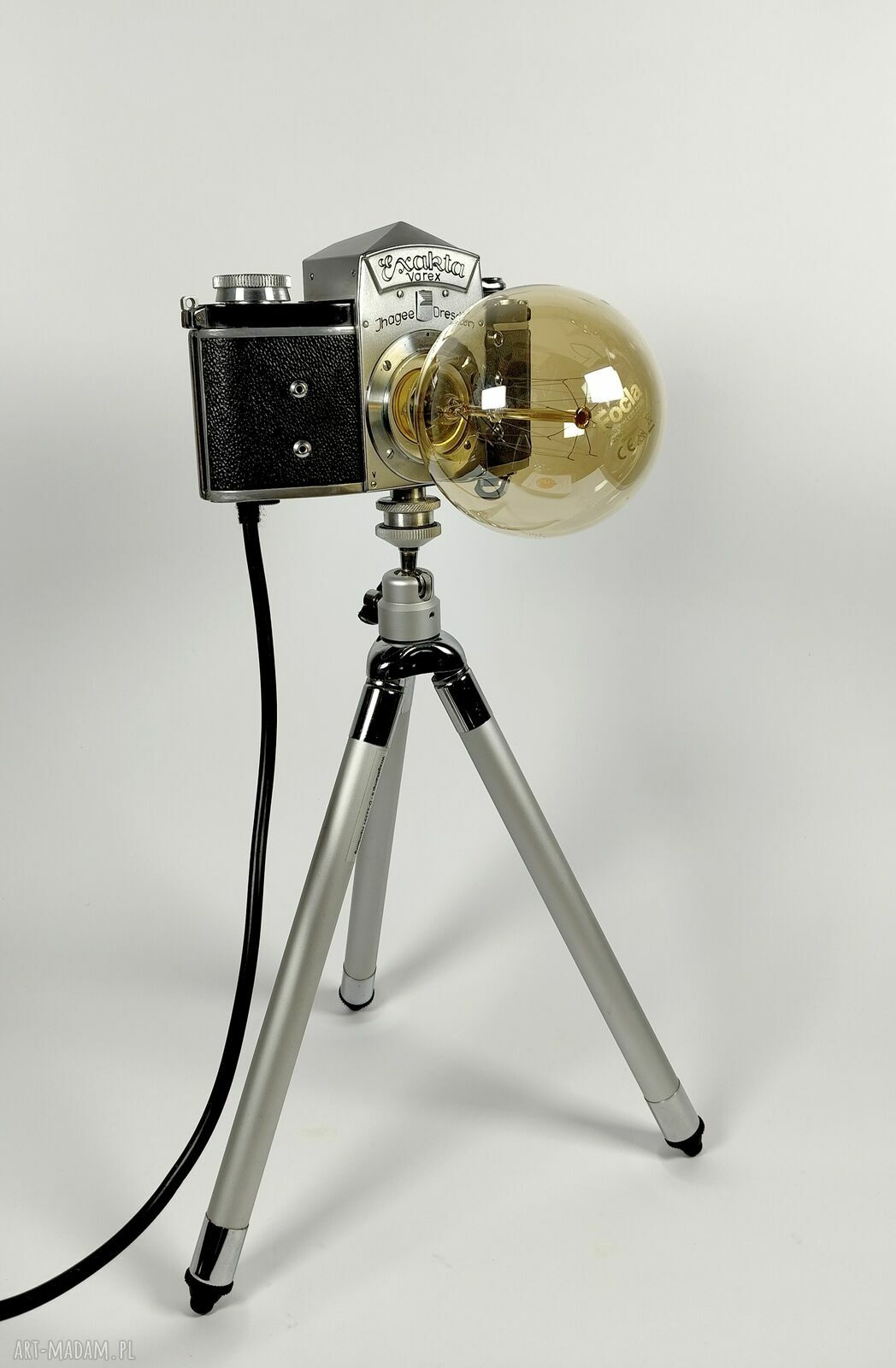 Lampka z aparatu fotograficznego - retro dekoracja do domu i biura