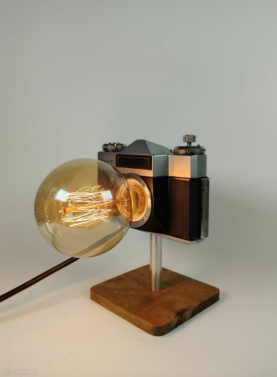 Oryginalna lampka z aparatu fotograficznego - prezent retro dla fotografa