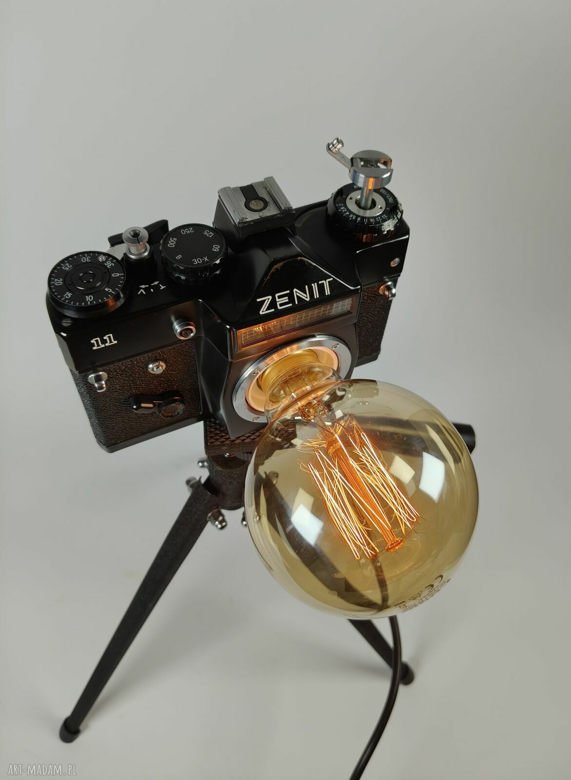 Lampka z aparatu fotograficznego w stylu RETRO - prezent dla fotografa