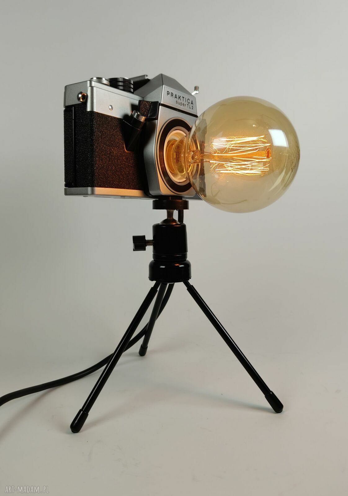 Lampka z aparatu fotograficznego w stylu retro - prezent dla fotografa