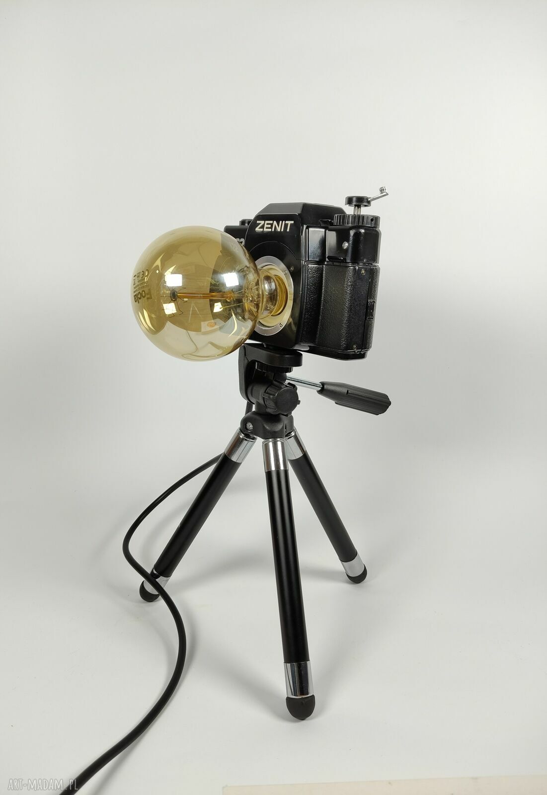 Lampka z aparatu - oryginalny prezent dla fotografa i fotografki
