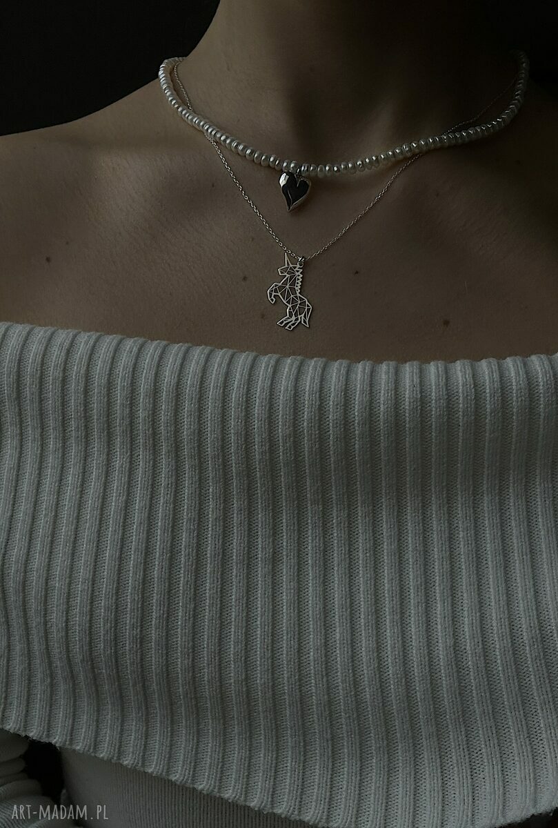 naszyjniki: Srebrny naszyjnik z jednorożcem Ręczne wykonanie