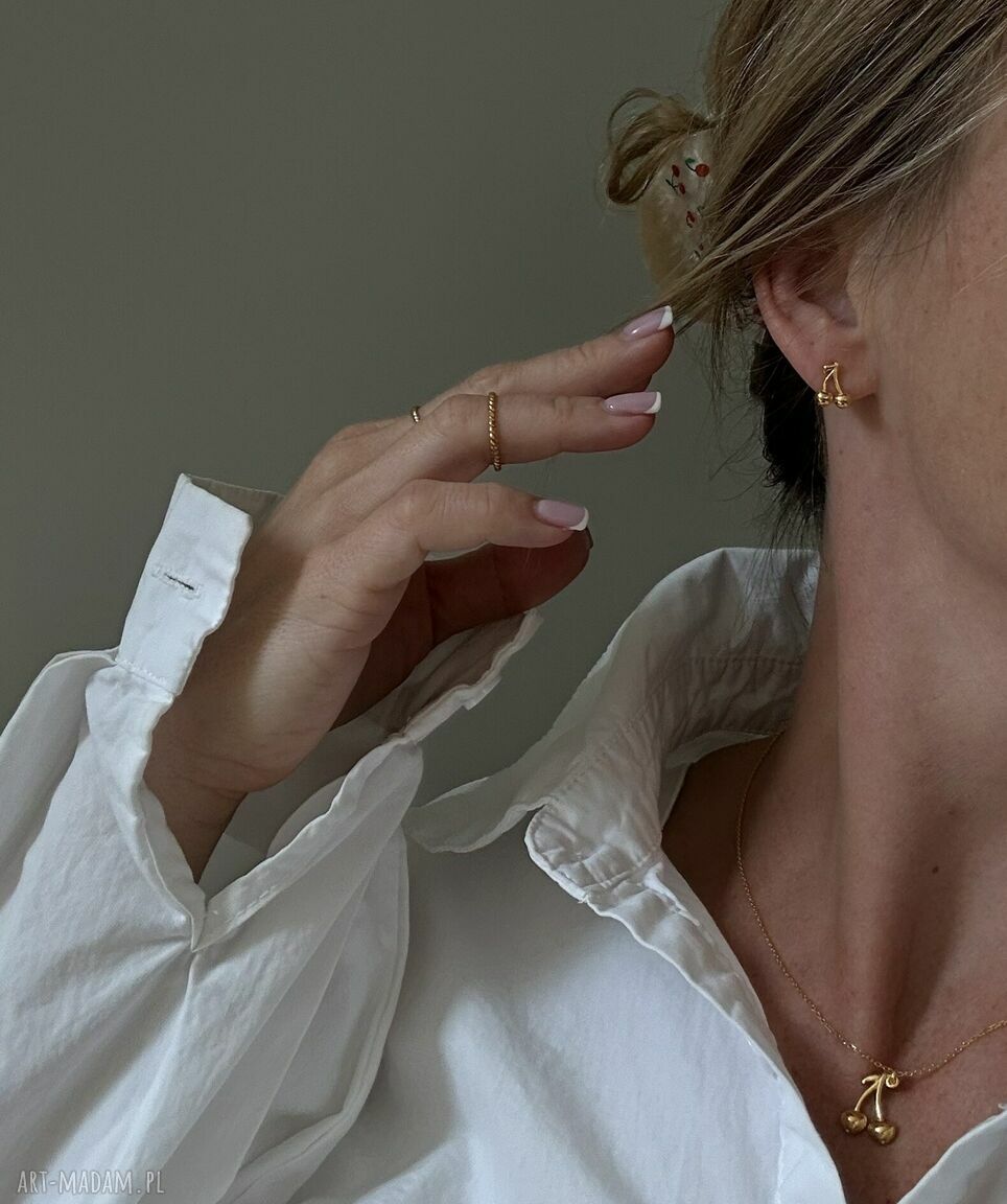 naszyjniki: Złoty naszyjnik z wisienkami Ręczne wykonanie