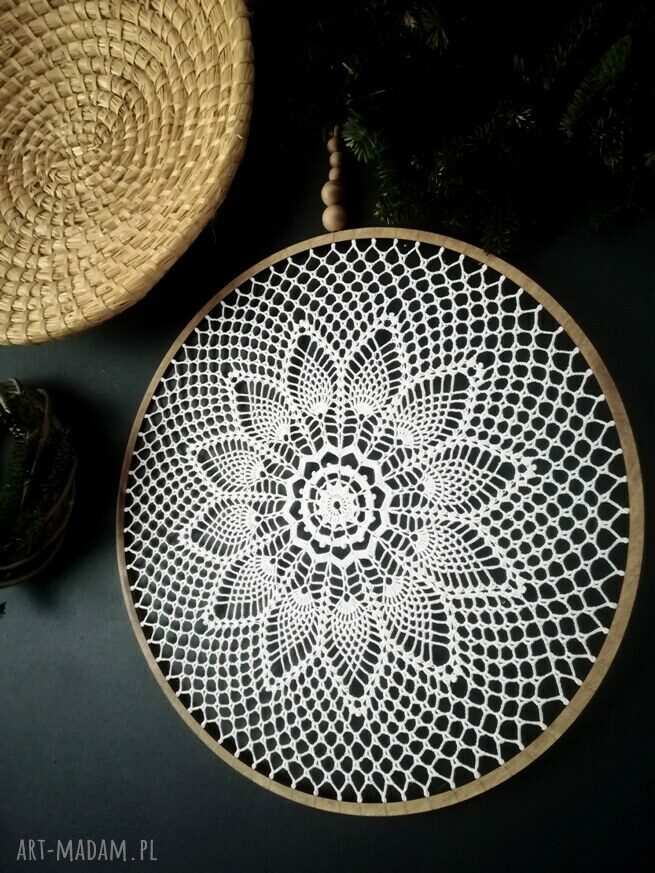 Łapacz snów Wooden Love 51 cm biała dekoracja ścienna z koralikami