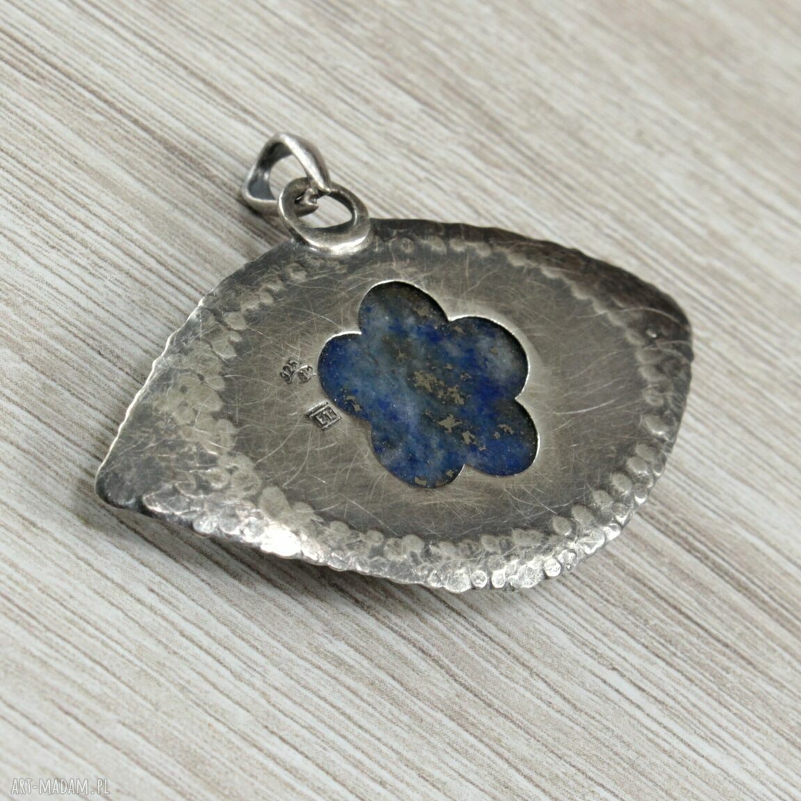 Lapis lazuli i srebro - wisiorek 1813a