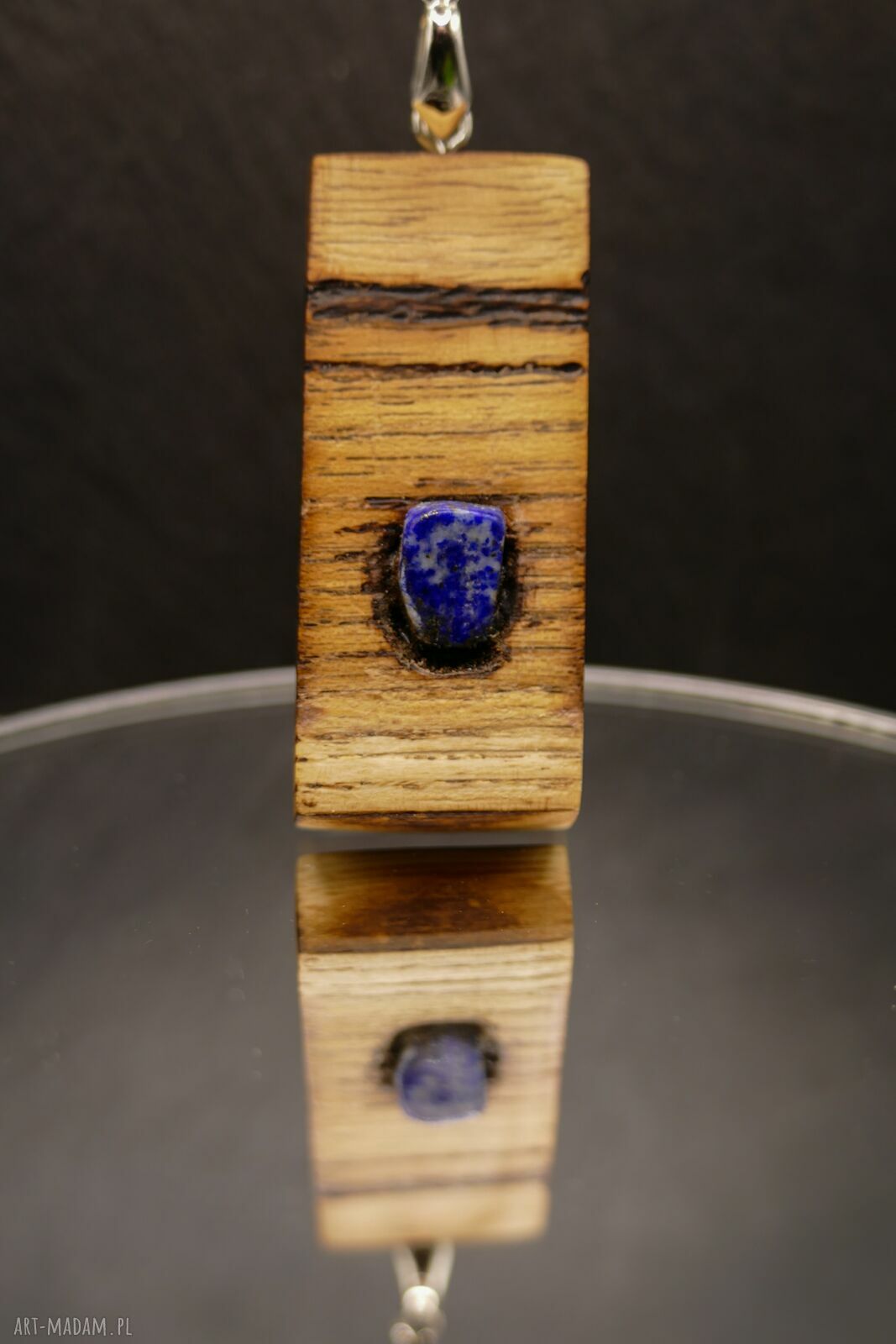 Wisiorek "Lapisowy spokój" z lapis lazuli - wypalane w drewnie i pirografia