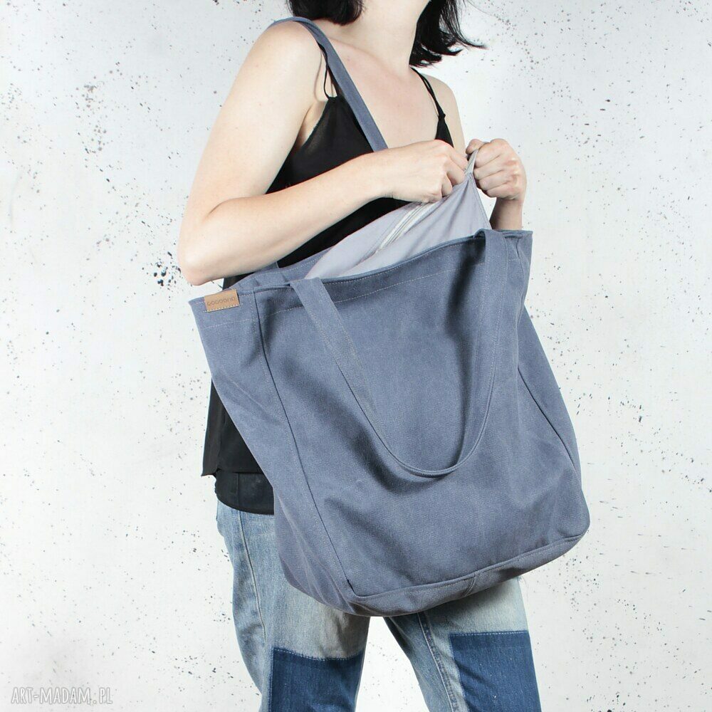 Lazy Bag ciemnoniebieska torba na ramię oversize z grubej bawełny
