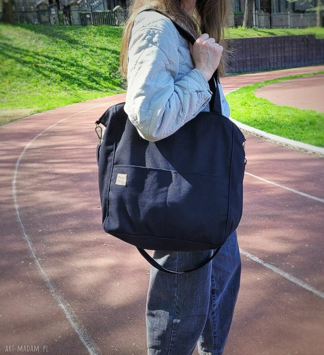 Lazy Bag Pocket: czarna torba na ramię z bawełny canvas vegan