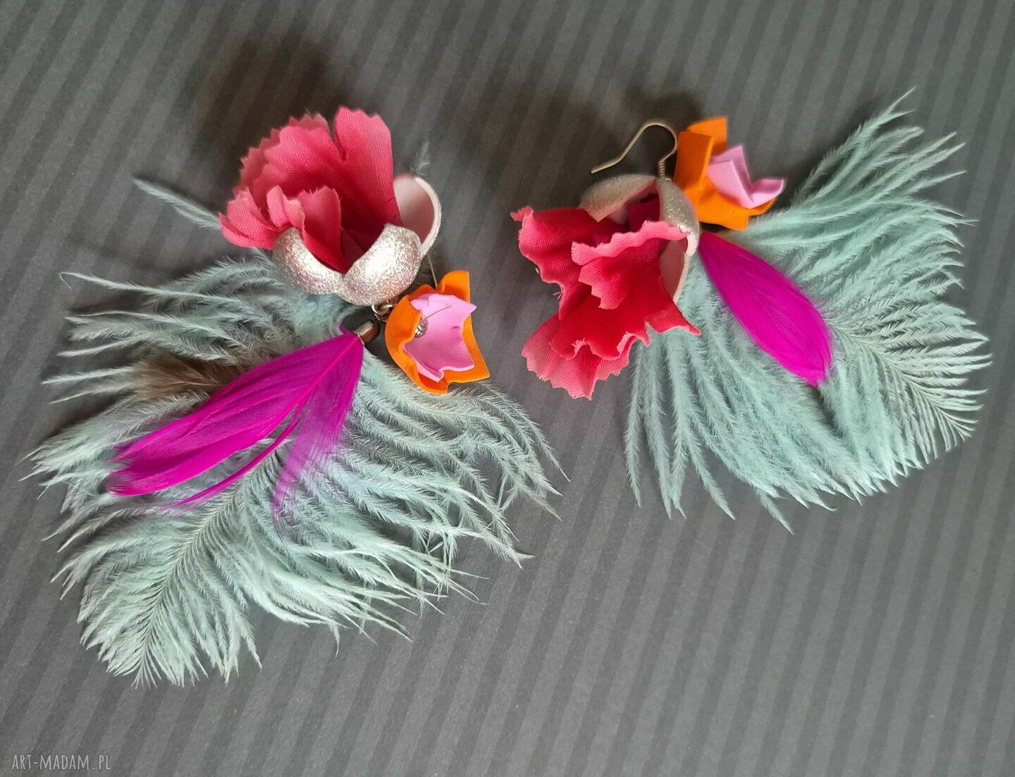 Kolczyki z długimi piórami - leciutkie boho Frida