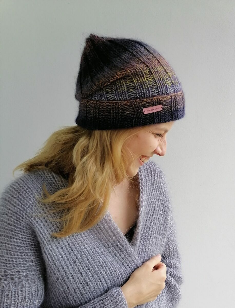 Lekka czapka z wełny i kid mohair - ręcznie robiona na drutach (54-56 cm)
