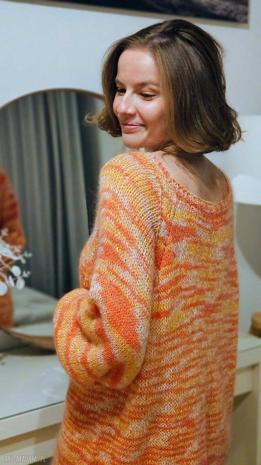 Lekki sweterek sweter drutach modny prezent kolorowy ręcznie