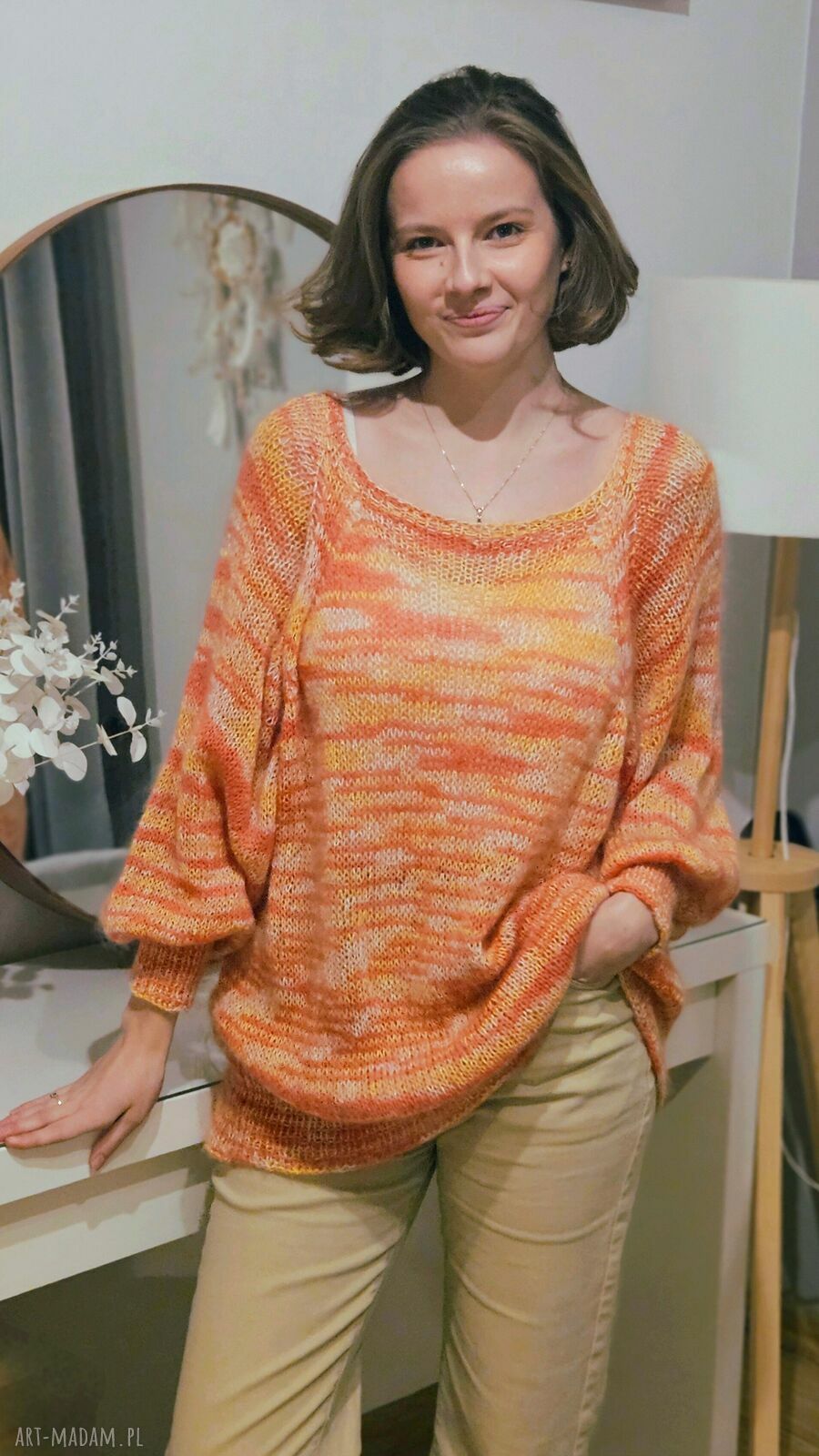 swetry: Lekki sweterek ręcznie robione