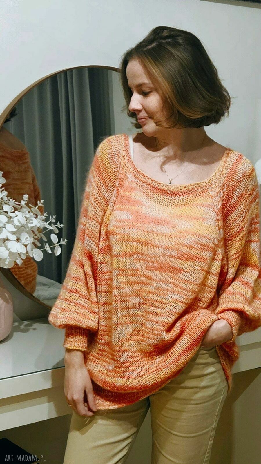 swetry: Lekki sweterek ręcznie robione