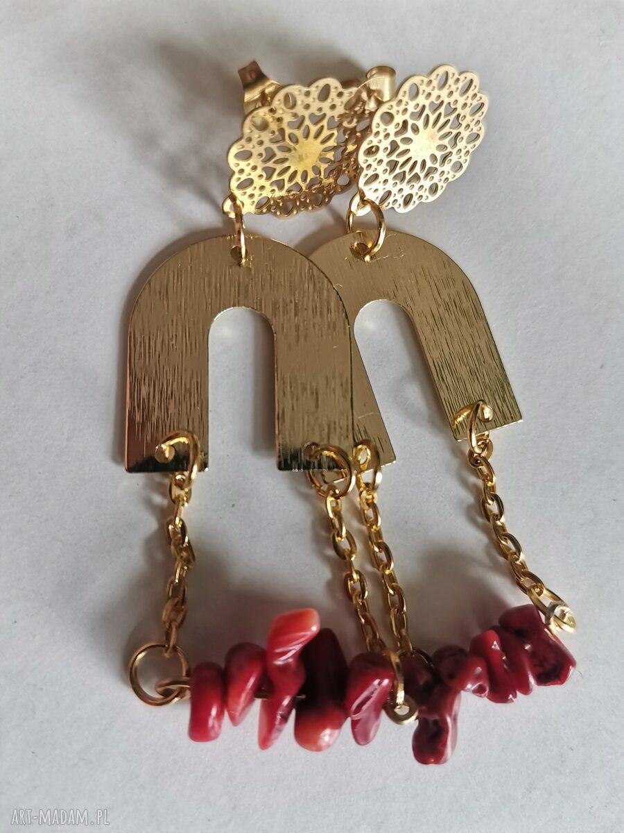 Lekkie kolczyki z koralem - boho prezent dla niej