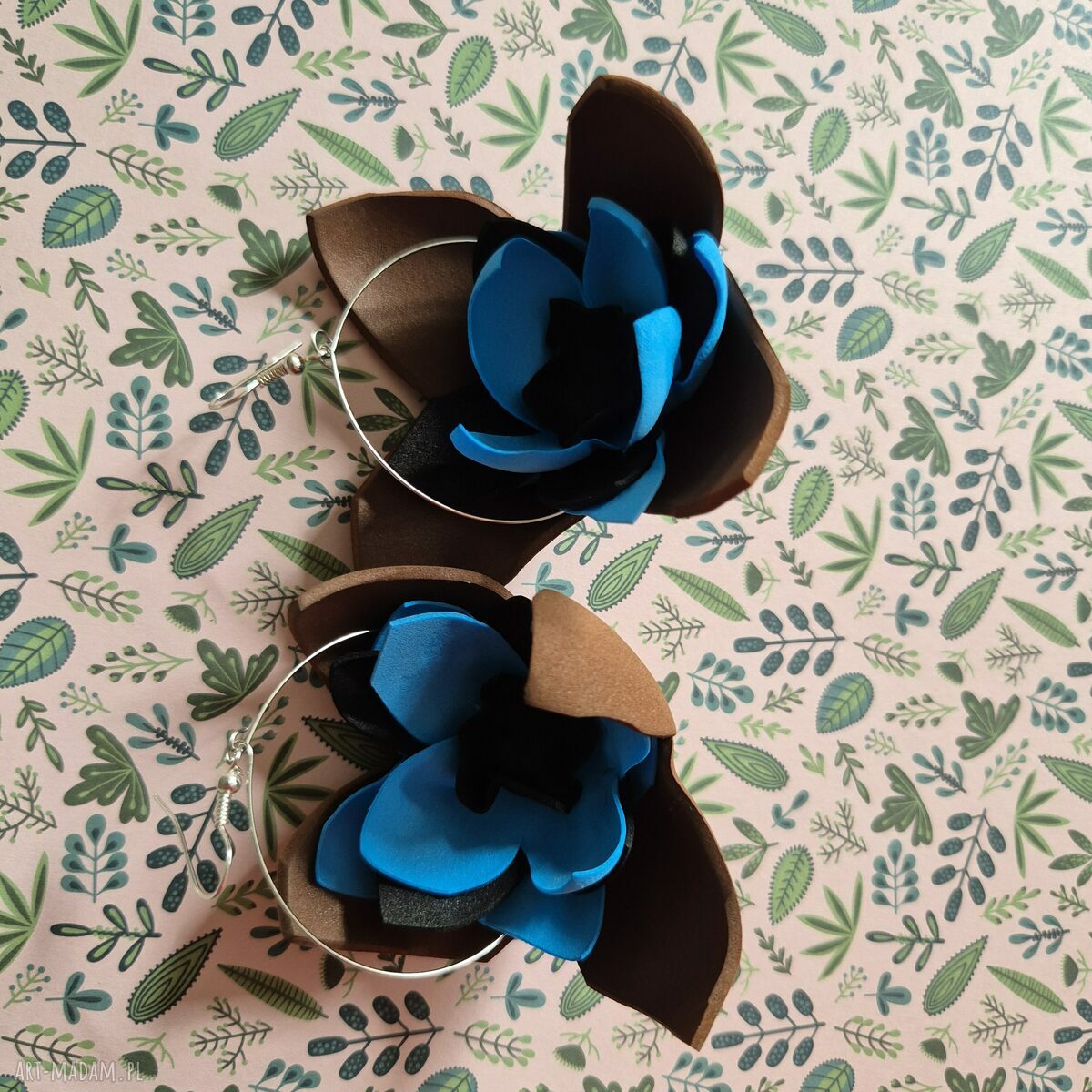 Kolczyki lekkie kwiaty w stylu boho i etno - Frida