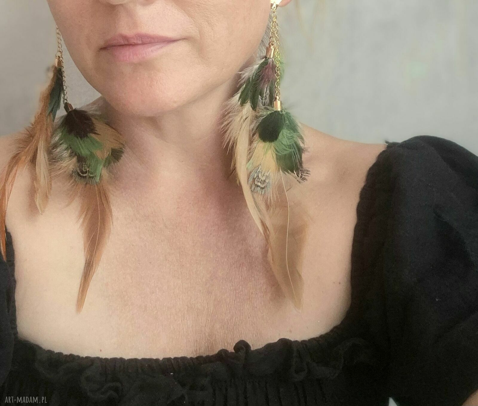 Lekkie klipsy z piórami w stylu boho