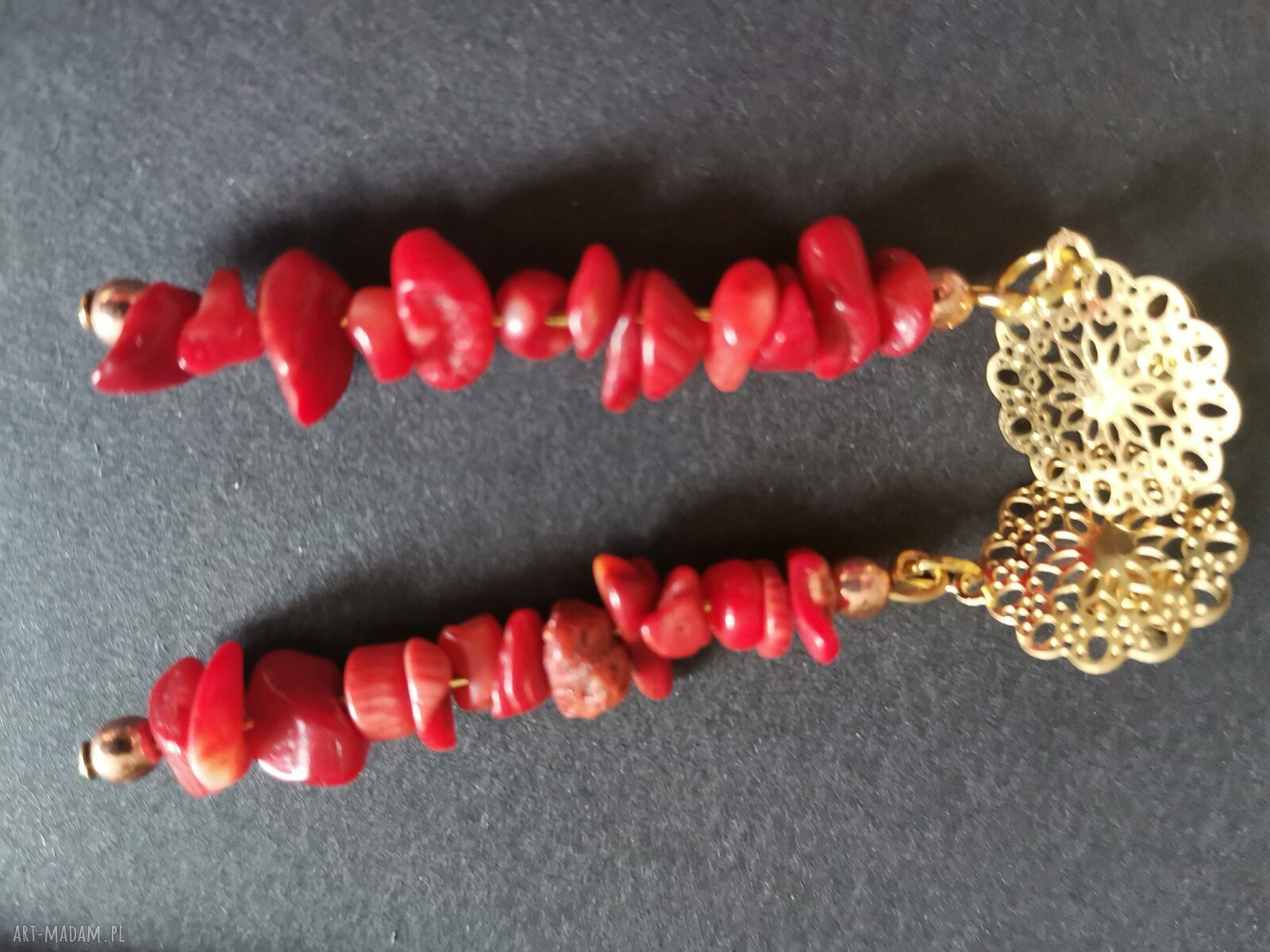 Kolczyki lekkie z koralem i azurowymi minerałami boho