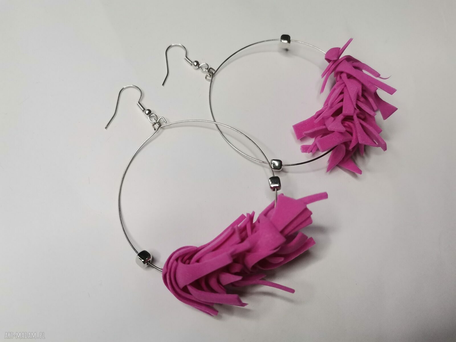 Lekkie amarantowe koła boho folk - kolczyki Ruda Klara