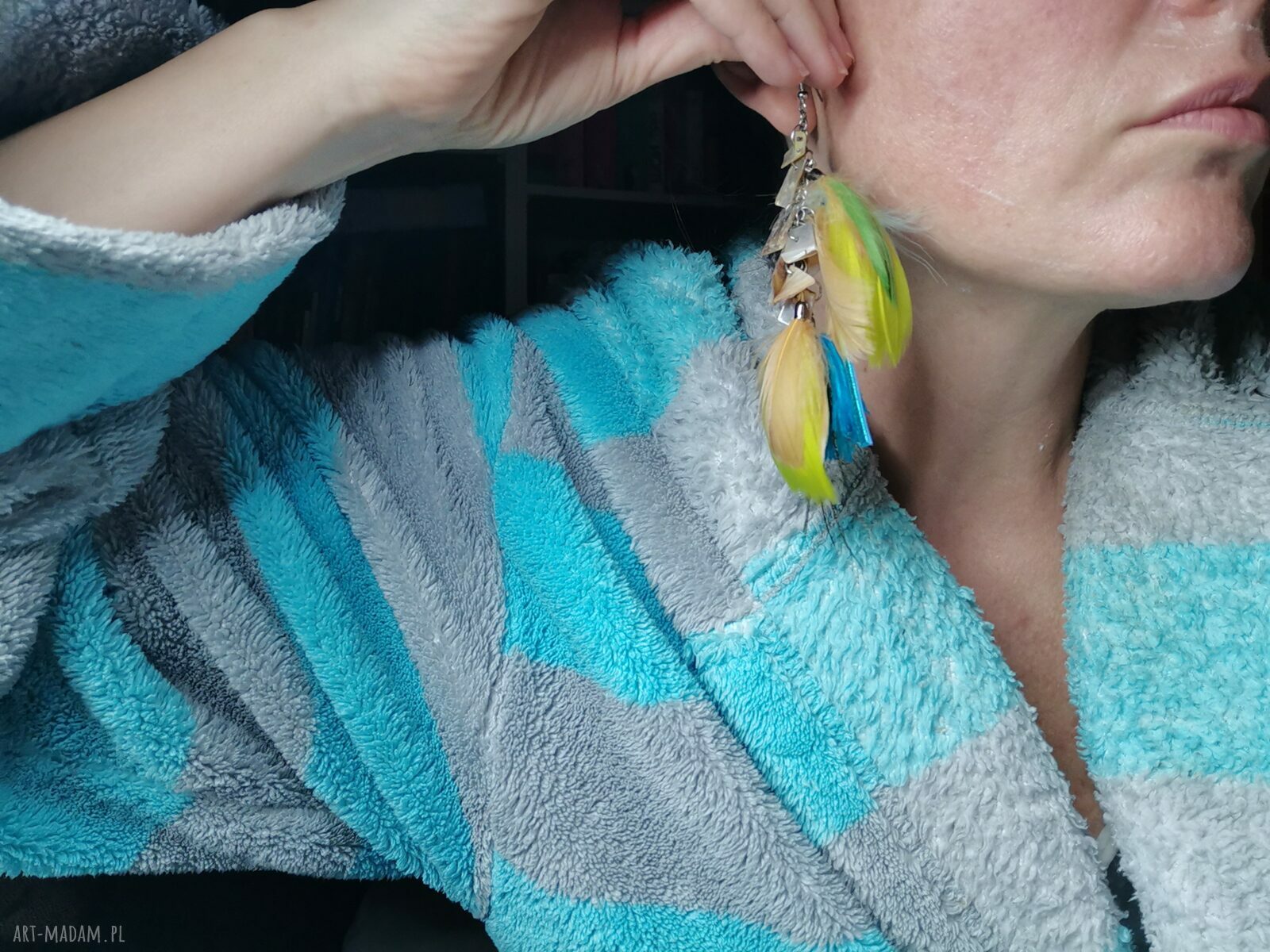 Kolczyki lekkie pióra w stylu folk frida - etno boho frędzle