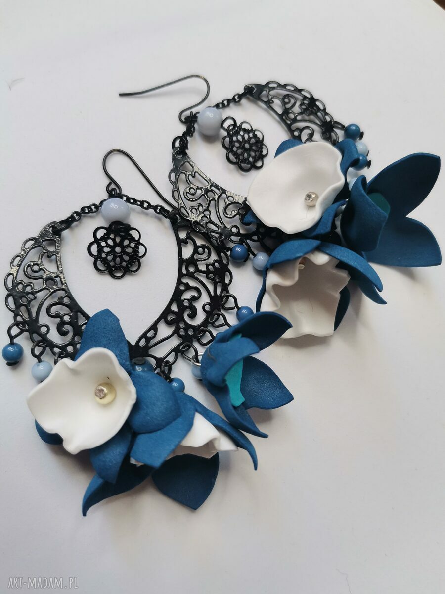 Kolczyki lekkie kolorowe w stylu folk - niebieskie kwiaty handmade