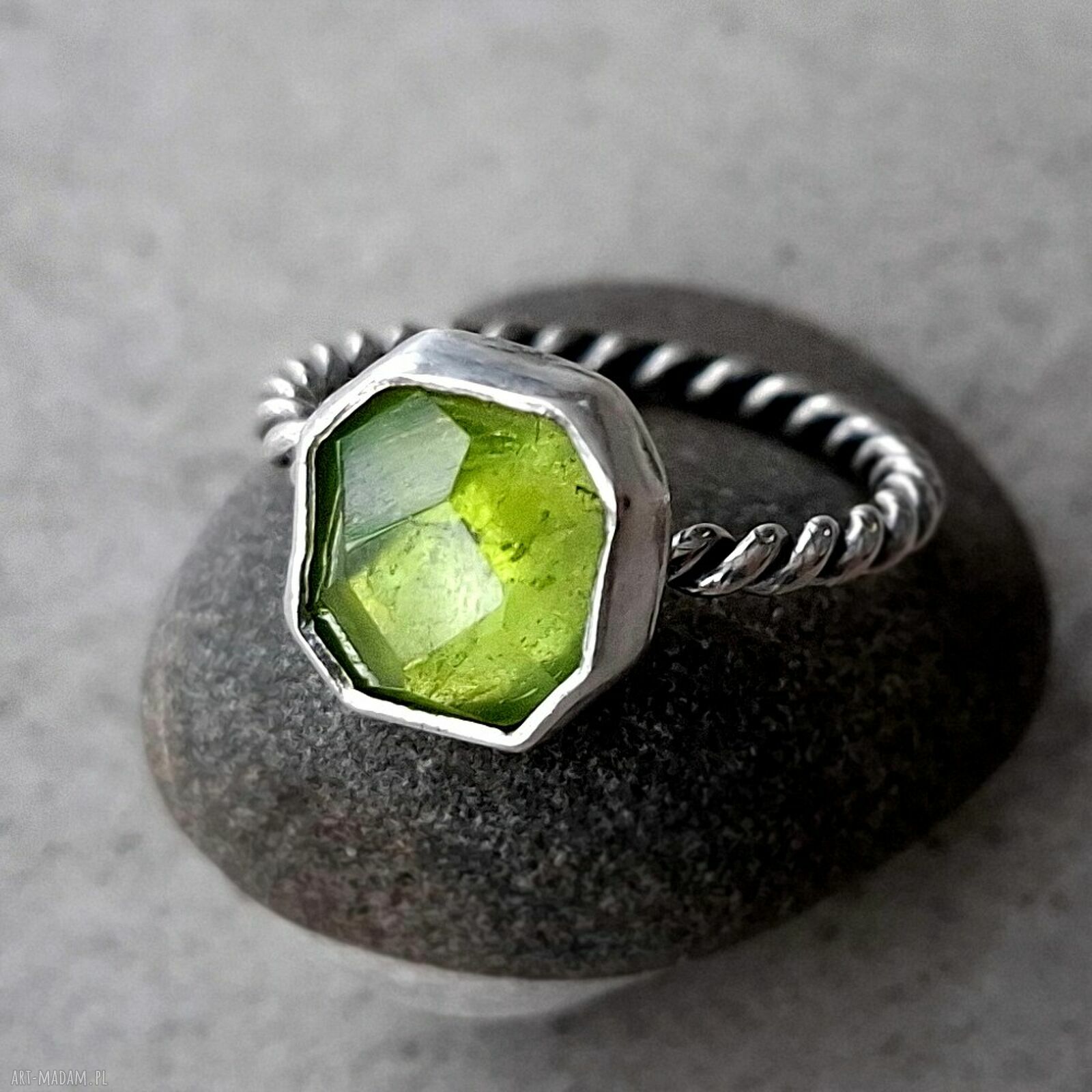 pierścionki: Lemon I srebrny pierścionek z peridotem hand made