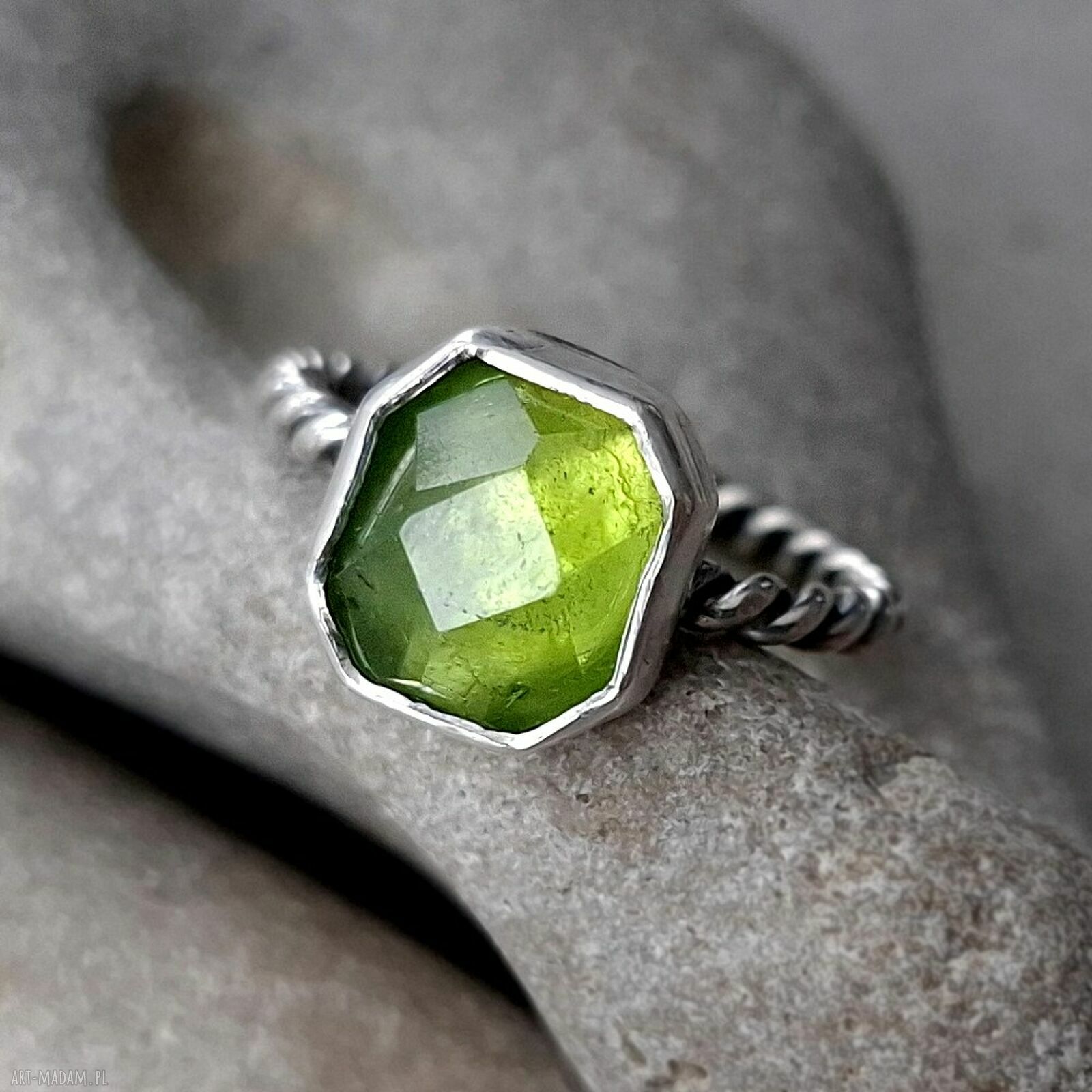 pierścionki: Lemon I srebrny pierścionek z peridotem hand made