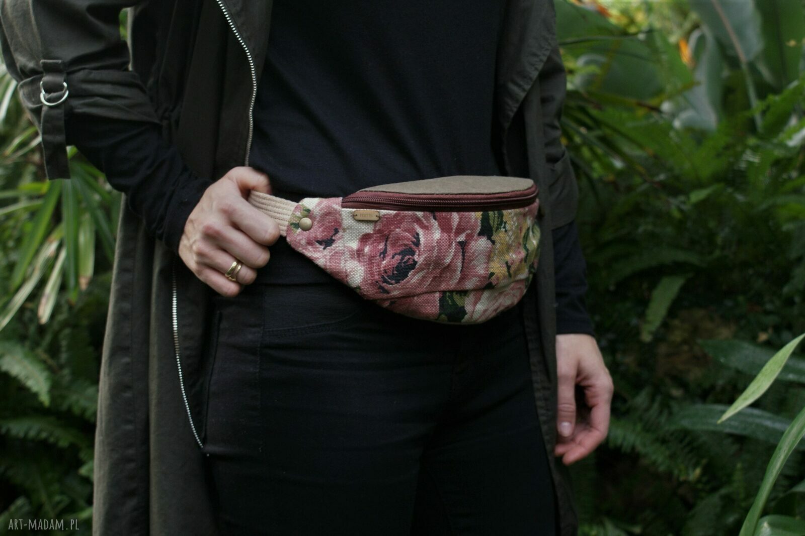 Nerka róże na plecionce HandMade