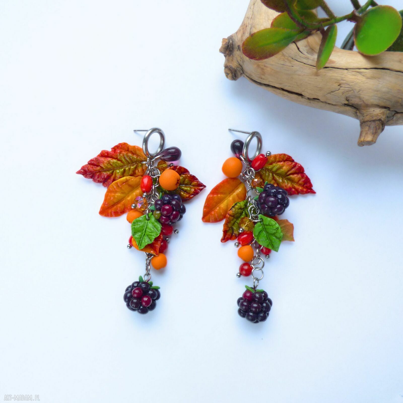 Unikatowe kolczyki handmade dla kobiet