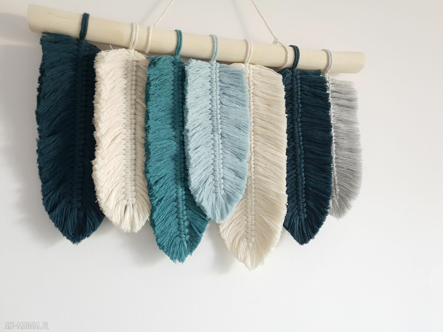 Makrama piórka Blue ręcznie robiona dekoracja ścienna boho