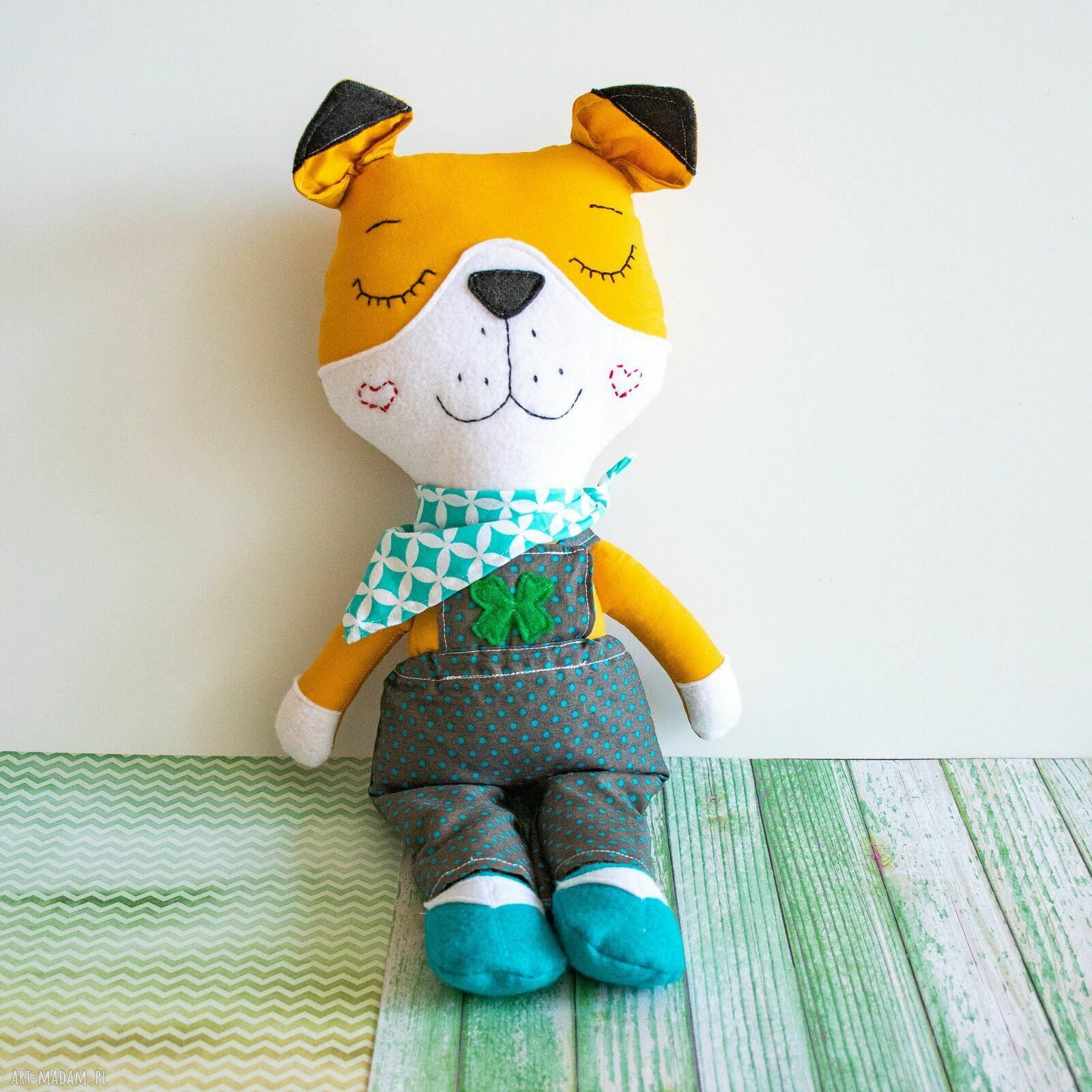Lisek Adaś 41 cm - maskotka handmade z zestawem ubranek