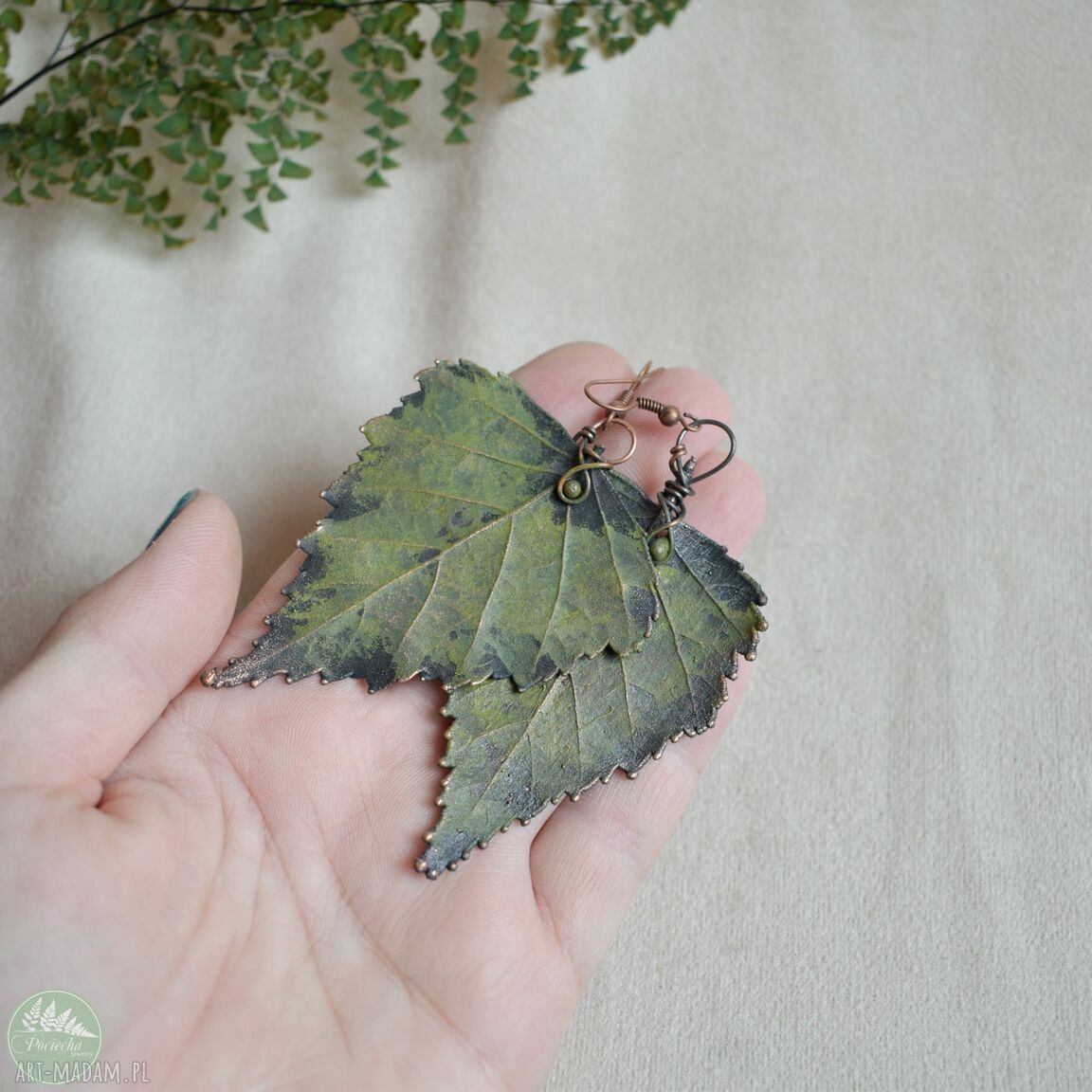 Kolczyki Listki Brzozy - miedziane piękno natury, antyalergiczne bigle