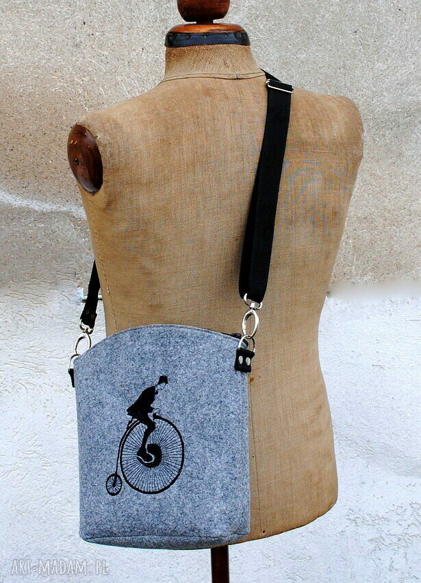 Listonoszka handmade 'I want to ride my bicycle!' - filc impregnowany